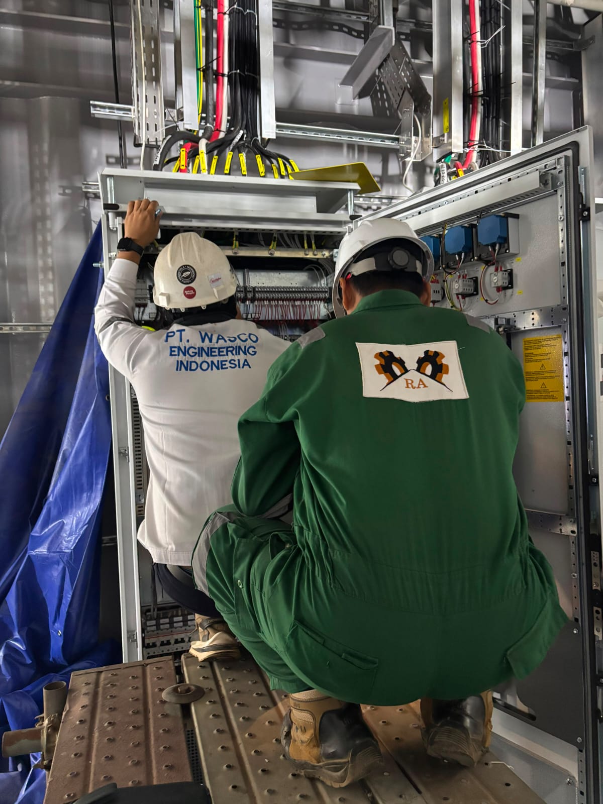 E&I installation work inside Mozambique E-House module